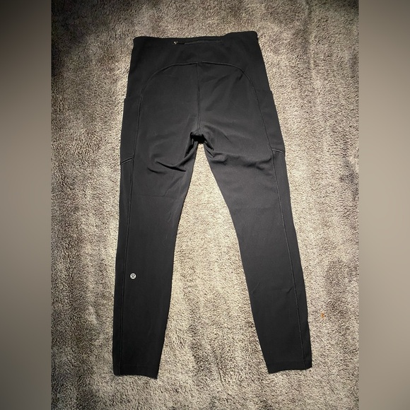 Lululemon athletica capris - Picture 2 of 3